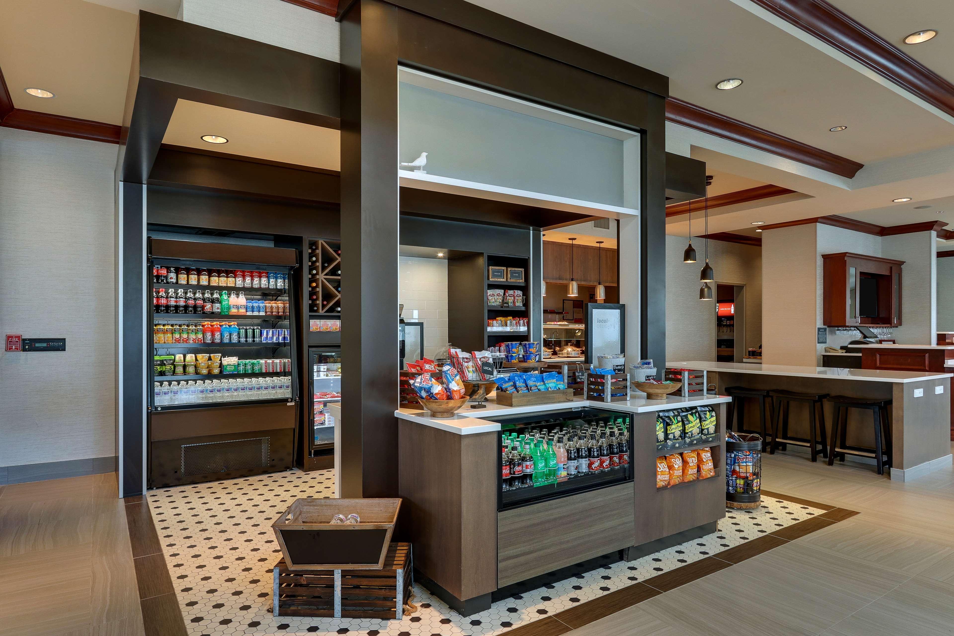 Hilton Garden Inn Indianapolis Airport Plainfield Exterior photo