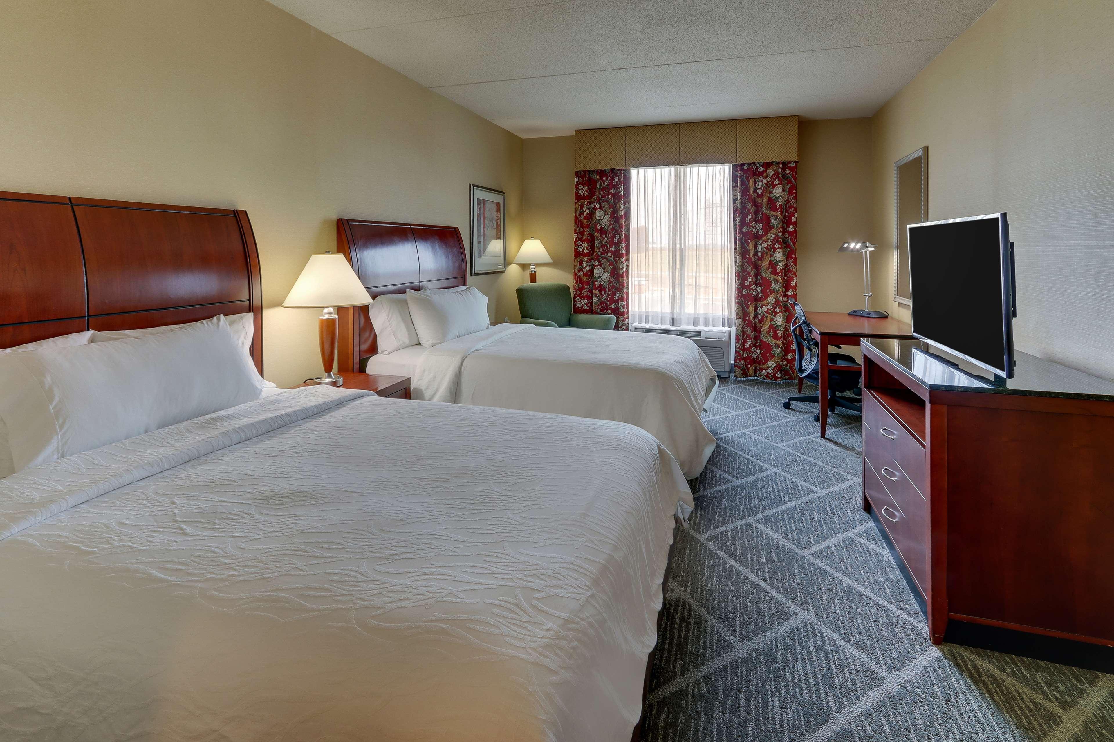 Hilton Garden Inn Indianapolis Airport Plainfield Exterior photo