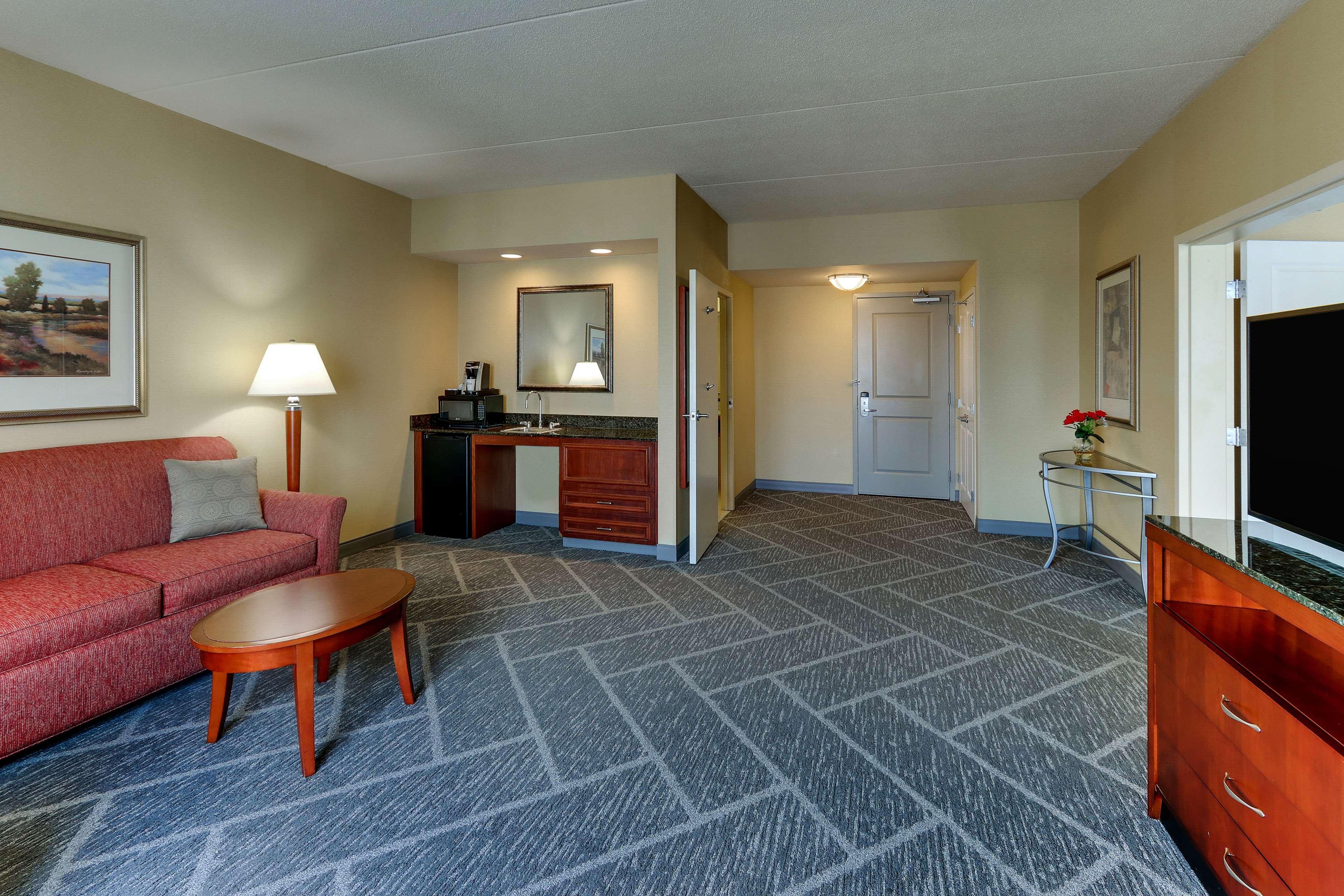 Hilton Garden Inn Indianapolis Airport Plainfield Exterior photo