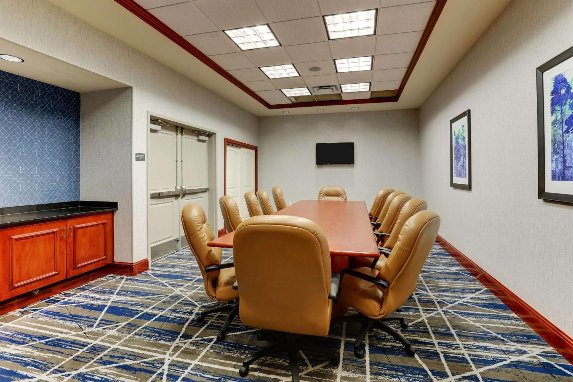 Hilton Garden Inn Indianapolis Airport Plainfield Exterior photo